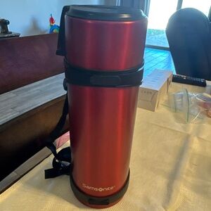 Samsonite Red Insulated Thermos